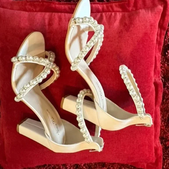 Ilkinin Pabuclari Bridal Heels